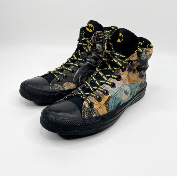 CONVERSE X DC COMICS Batman Bat Signal High Top Chuck Taylor Sneakers - Picture 2 of 15